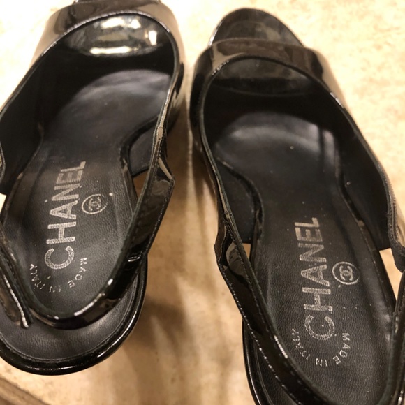 Authentic Chanel block platform heels - Picture 7 of 8